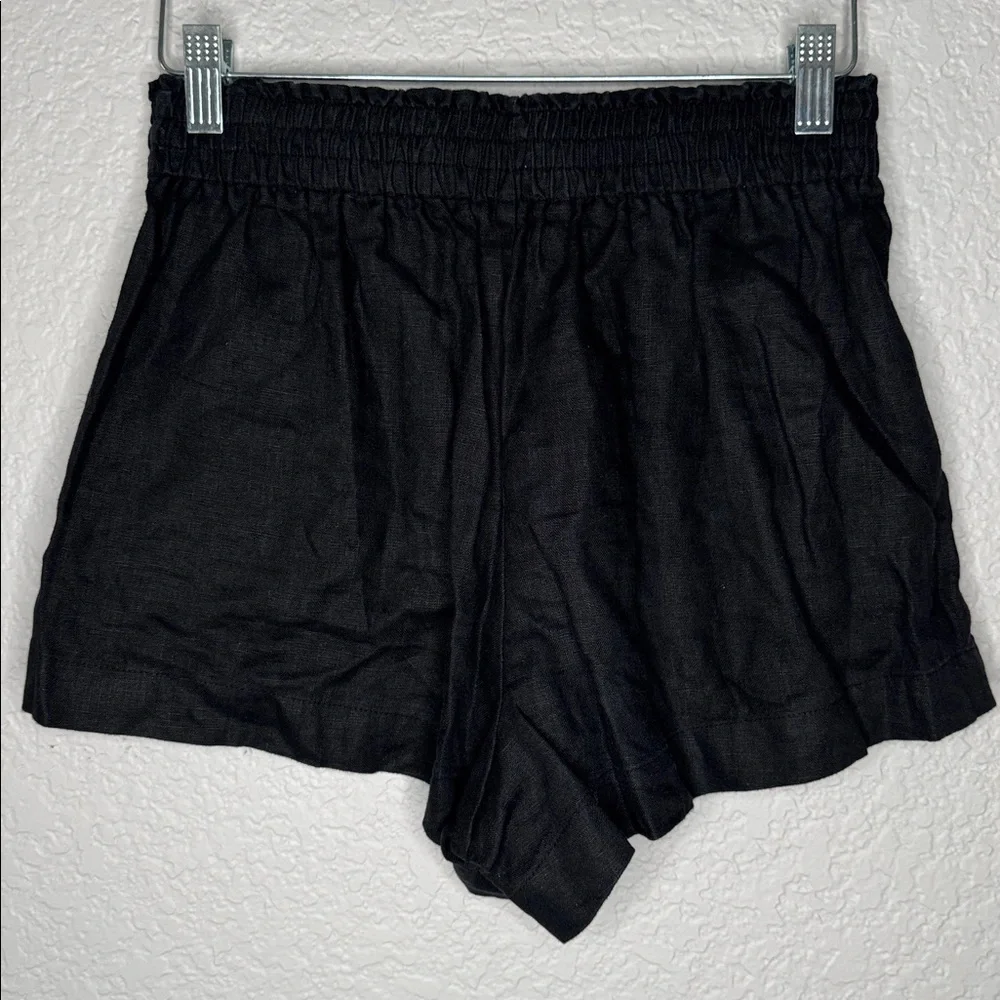 Reformation Mila Black 100% Linen Shorts Small Normcore Summer Staple Vacation - Picture 6 of 9